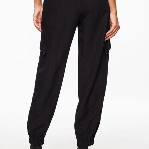 NWT* Dynamite Daria Utility Jogger Pants - Picture 3 of 9